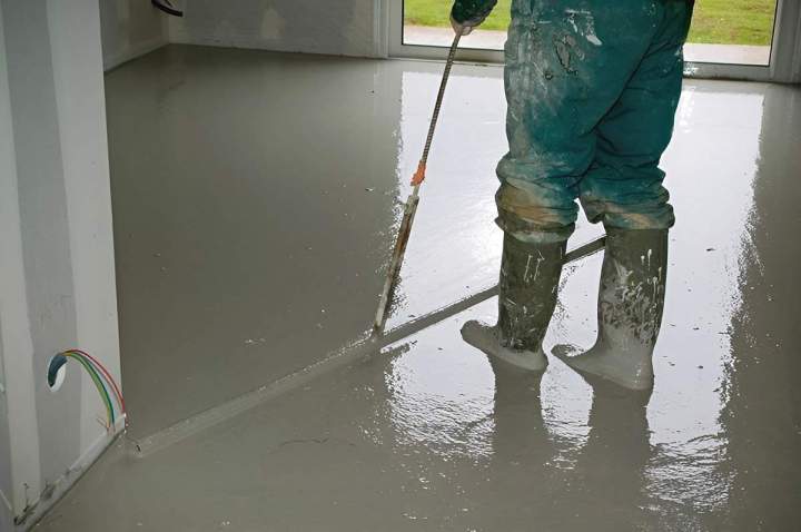 Applicateur de chape liquide Aveyron