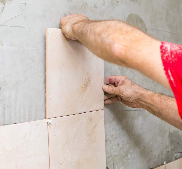 Pose de faïence murale Aveyron